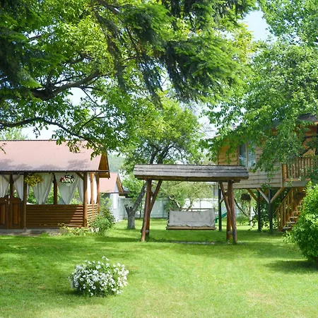 Hébergement de vacances Casa Humulesti, Fii Vecinul Lui Ion Creanga